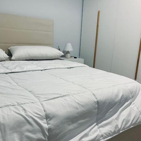Cozy Corner Apartment Tiranë Ngoại thất bức ảnh