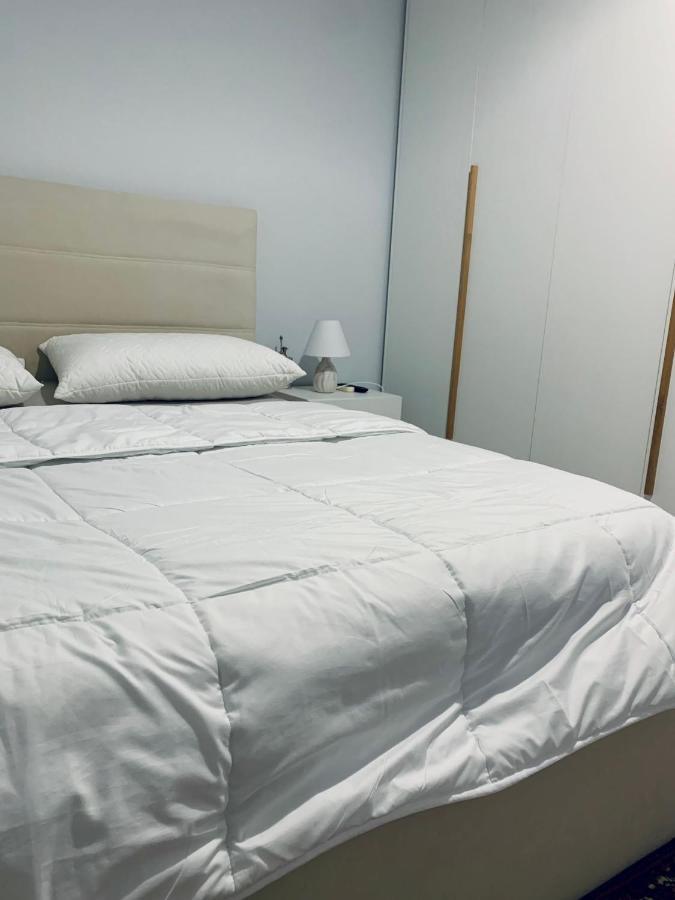 Cozy Corner Apartment Tiranë Ngoại thất bức ảnh